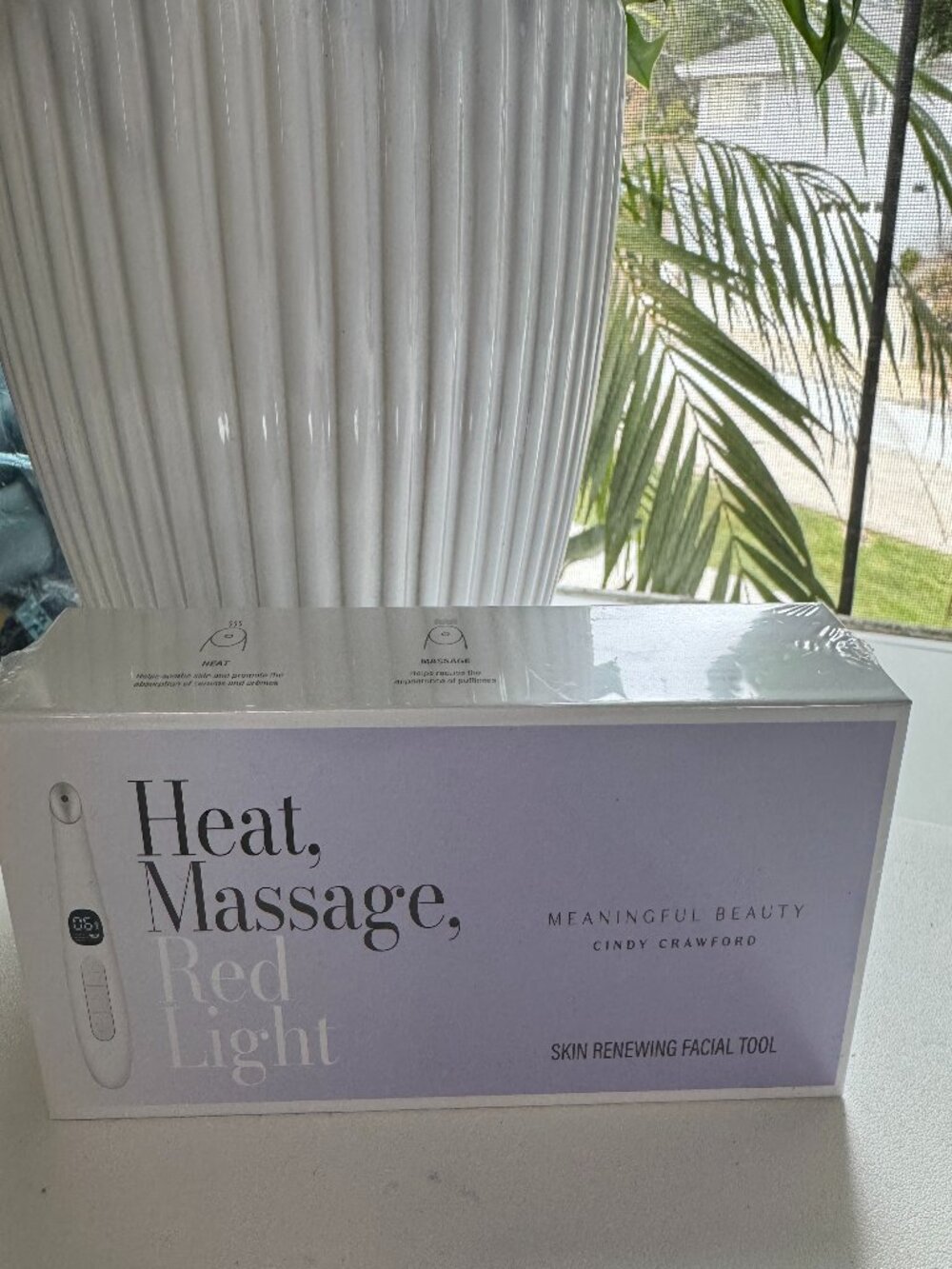 NEW! SEALED! Meaningful Beauty Skin Renewing Facial Tool, RED LIGHT